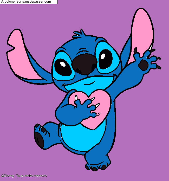 Stitch qui tient un coeur par un invité